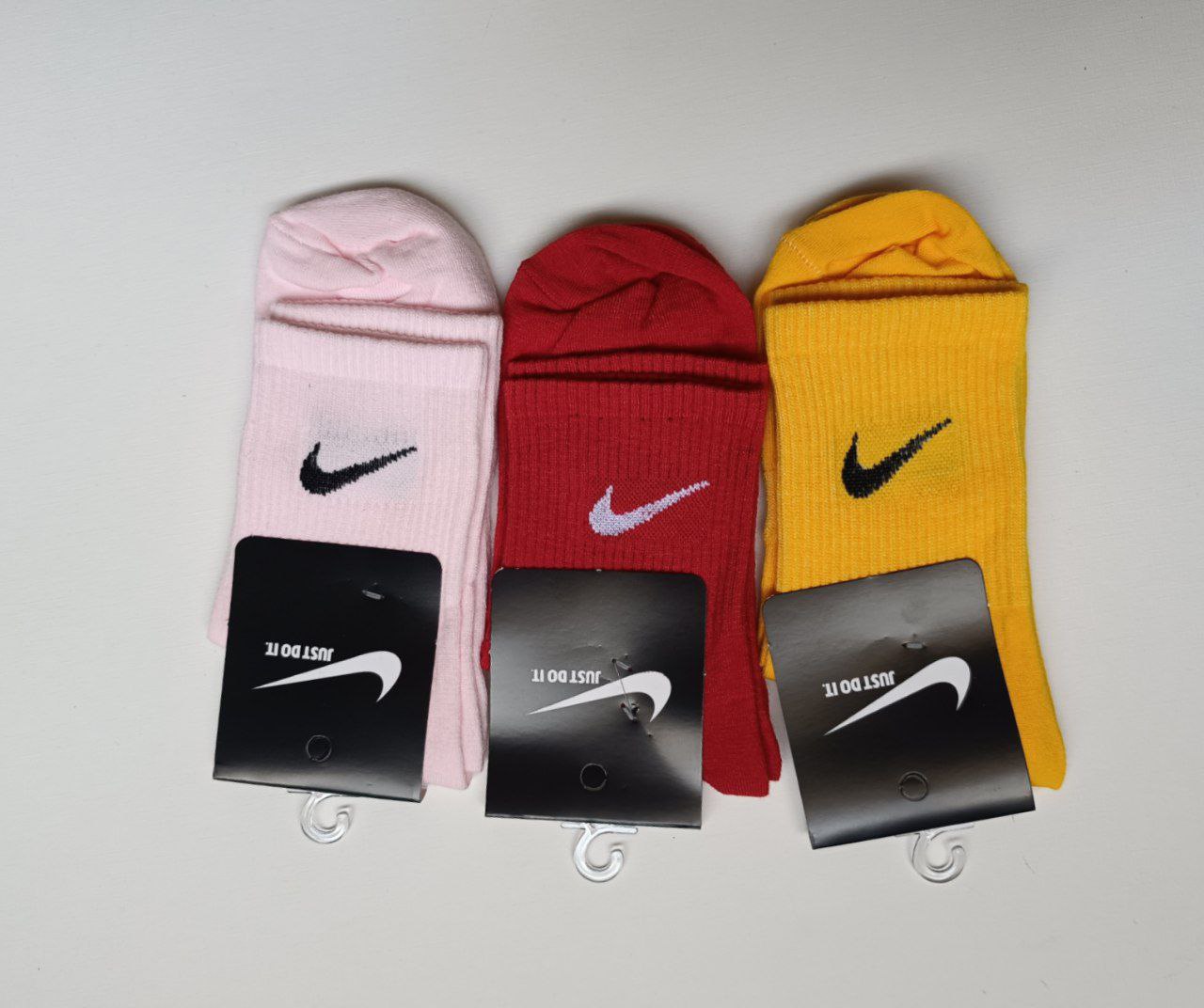 جوراب 3 عددی ساق دار طرح نایک